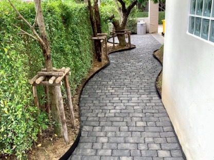 ขอบกั้นพลาสติกตัวช่วยจัดสวนสำหรับคนยุคใหม่